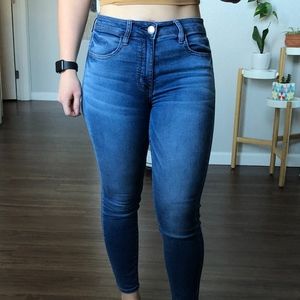 American Eagle Mid-Rise Super Stretch Jeans